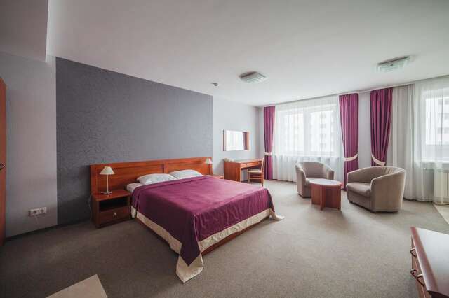 Отель Комплекс Комфорт Минск-3